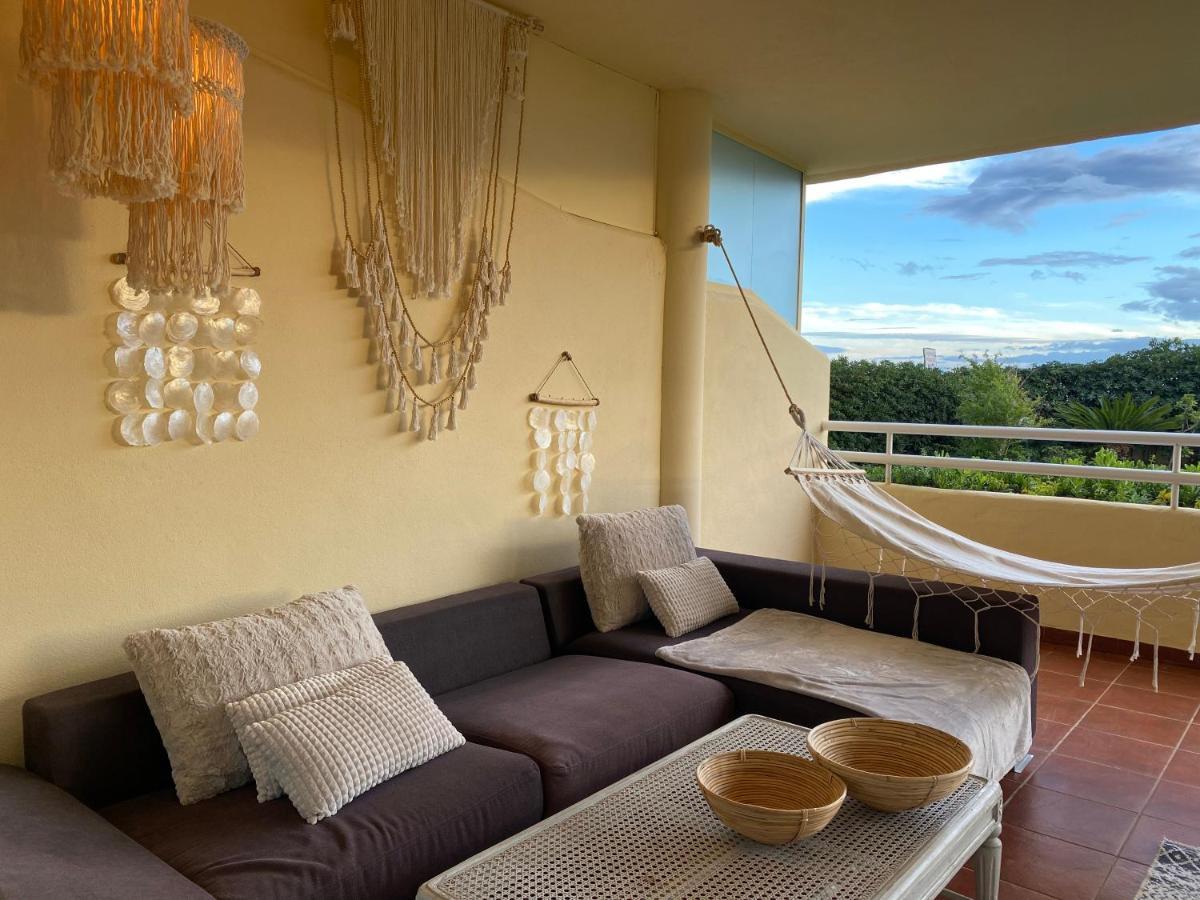 Apartamentos Costa Quebrada 贝纳尔马德纳 外观 照片