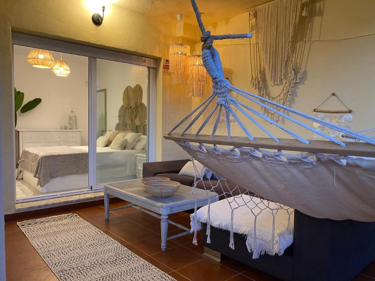 Apartamentos Costa Quebrada 贝纳尔马德纳 外观 照片