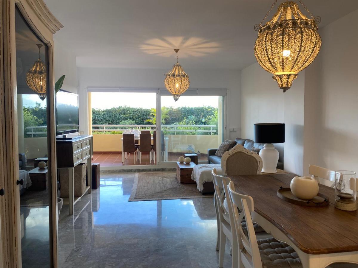 Apartamentos Costa Quebrada 贝纳尔马德纳 外观 照片