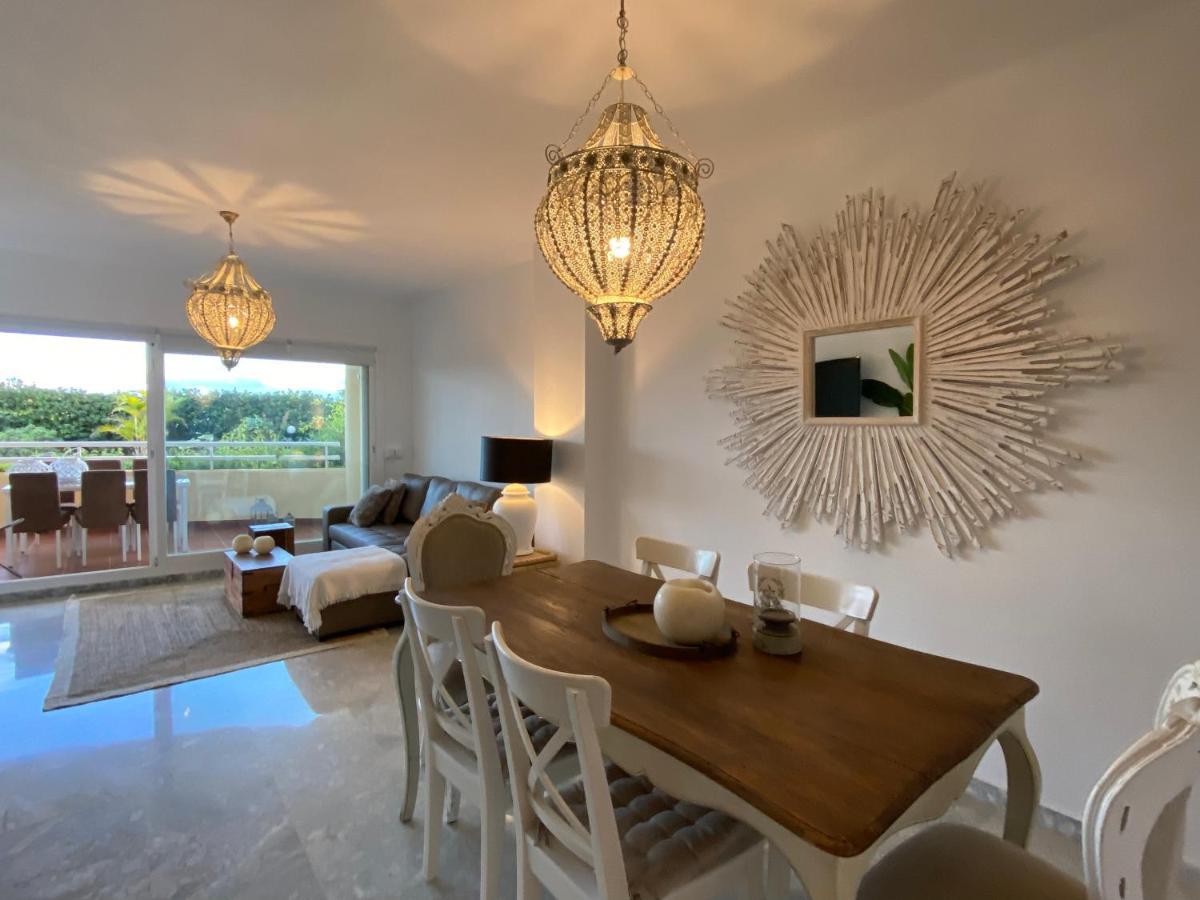 Apartamentos Costa Quebrada 贝纳尔马德纳 外观 照片